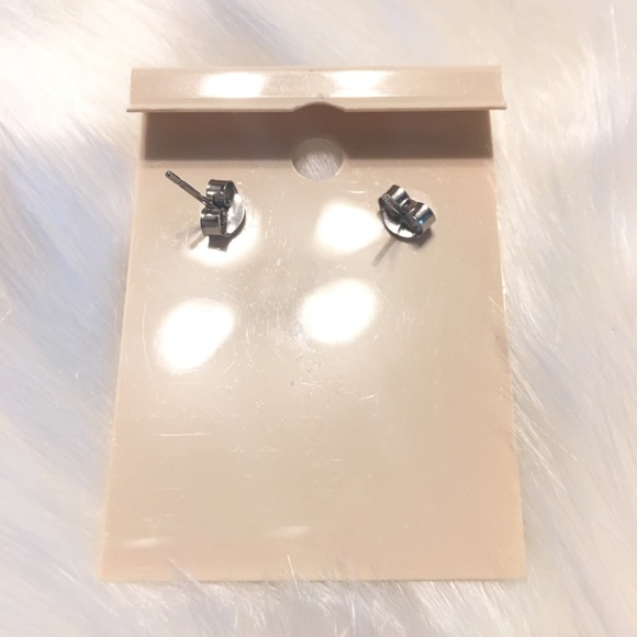 Coral & Metal Western Cactus  Earrings - Picture 3 of 3